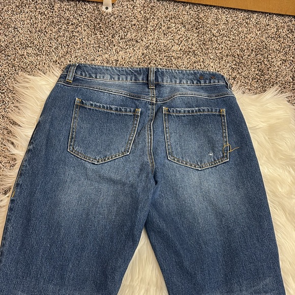 Cabi Distressed 100% BF Boyfriend Jeans Cropped Size 2 100% Cotton - Picture 9 of 14